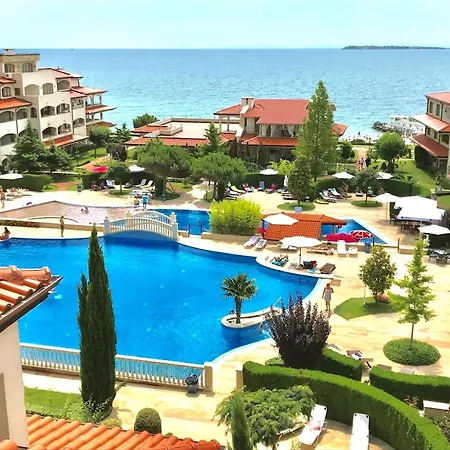5-star Beachfront Luxury * سفيتي فلاس