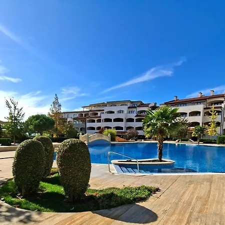 5-star Beachfront Luxury * سفيتي فلاس
